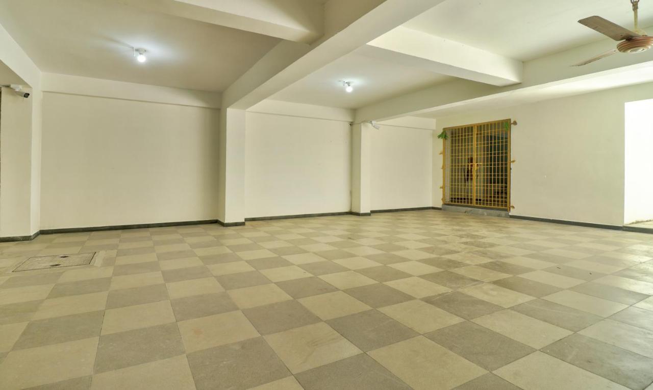Treebo Sriz Cozy Seethamadhara Visakhapatnam Exterior foto
