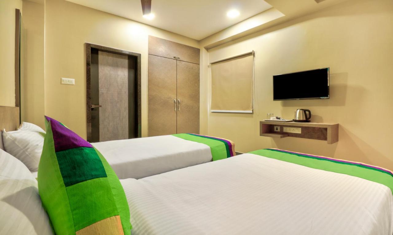 Treebo Sriz Cozy Seethamadhara Visakhapatnam Exterior foto