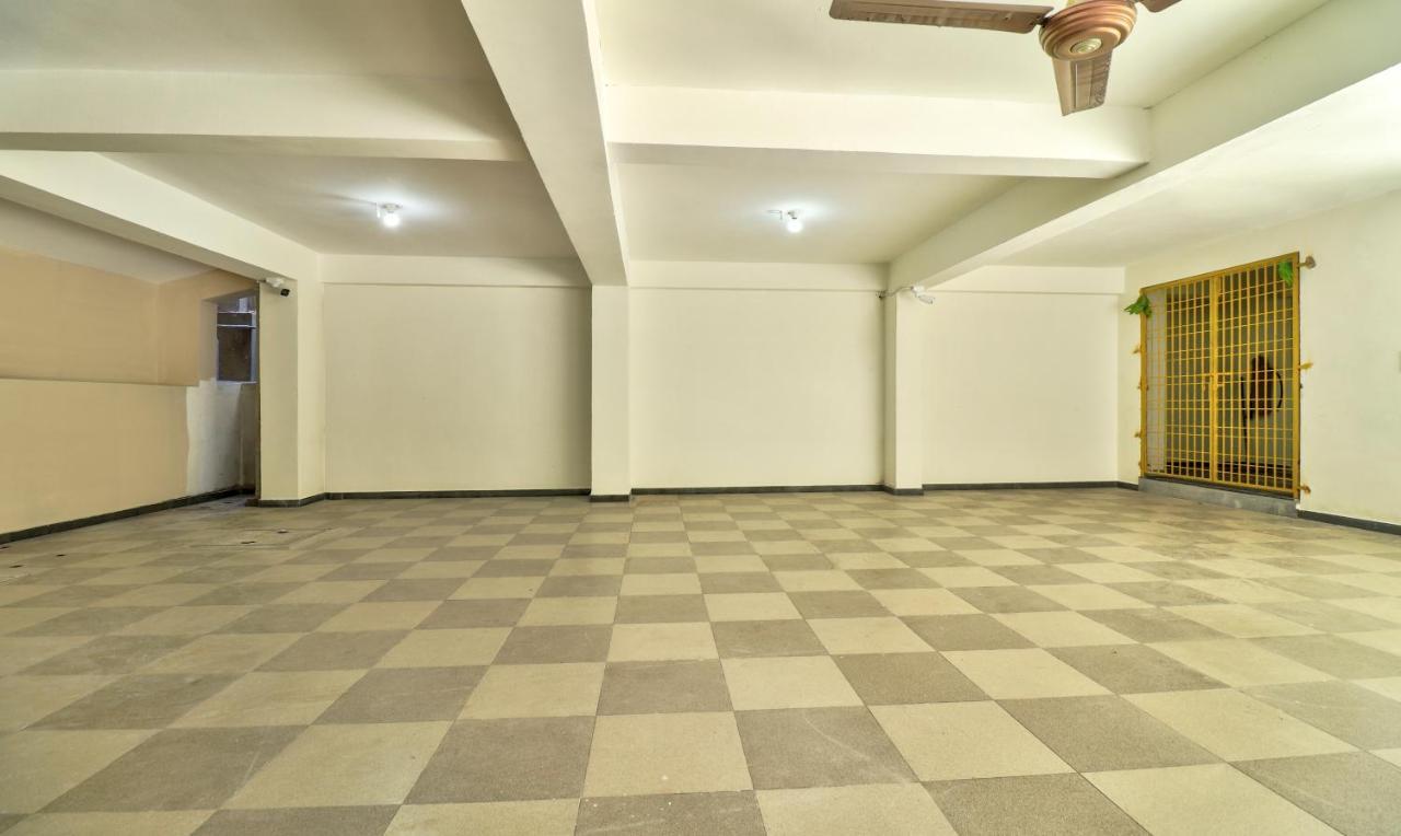 Treebo Sriz Cozy Seethamadhara Visakhapatnam Exterior foto